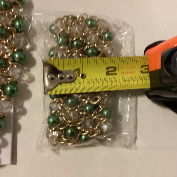 Skyline Necklace and Bracelet Set - Picture 9 of 10